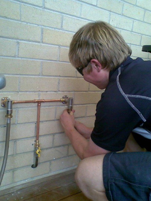 gas fitter canberra